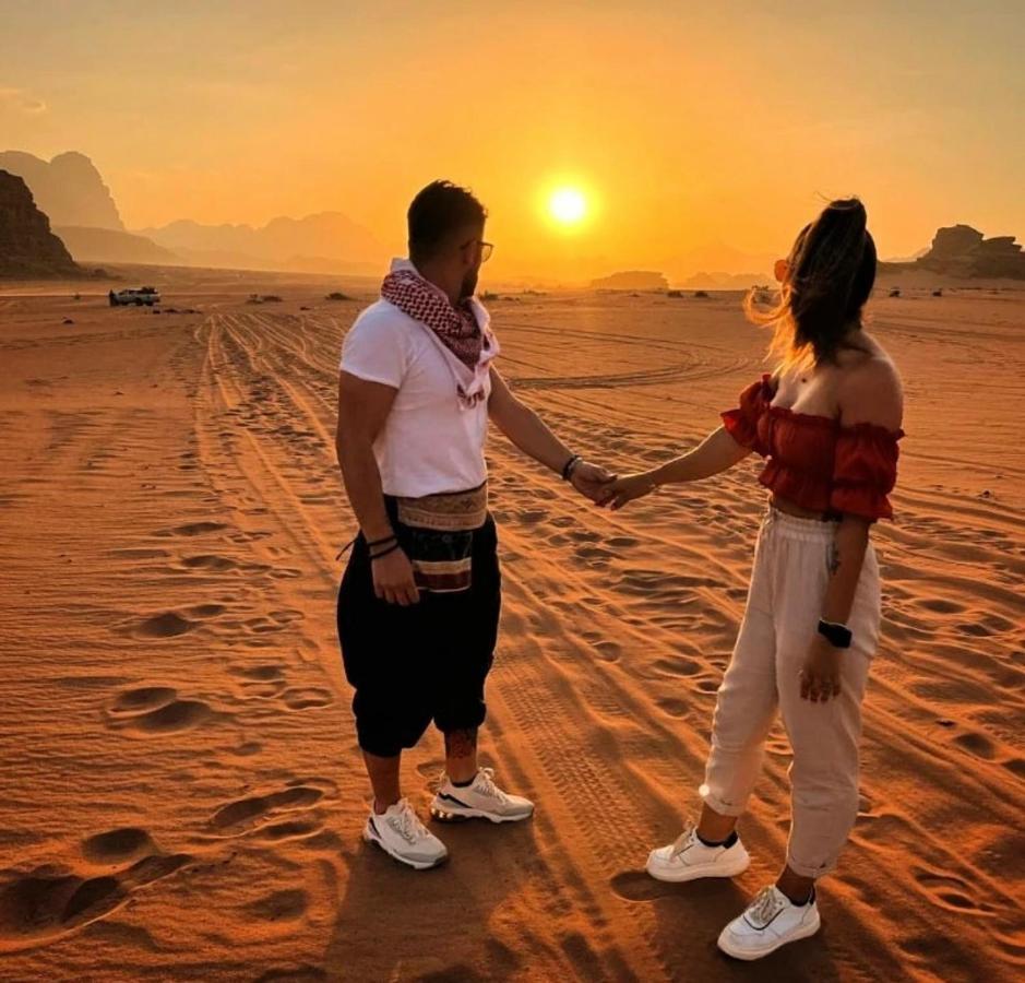 شقة Sun Luxury Camp &Tour وادي رم المظهر الخارجي الصورة
