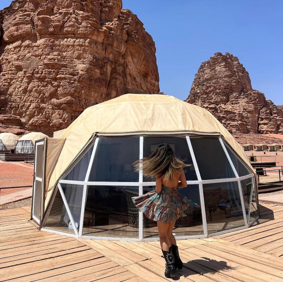 شقة Sun Luxury Camp &Tour وادي رم المظهر الخارجي الصورة
