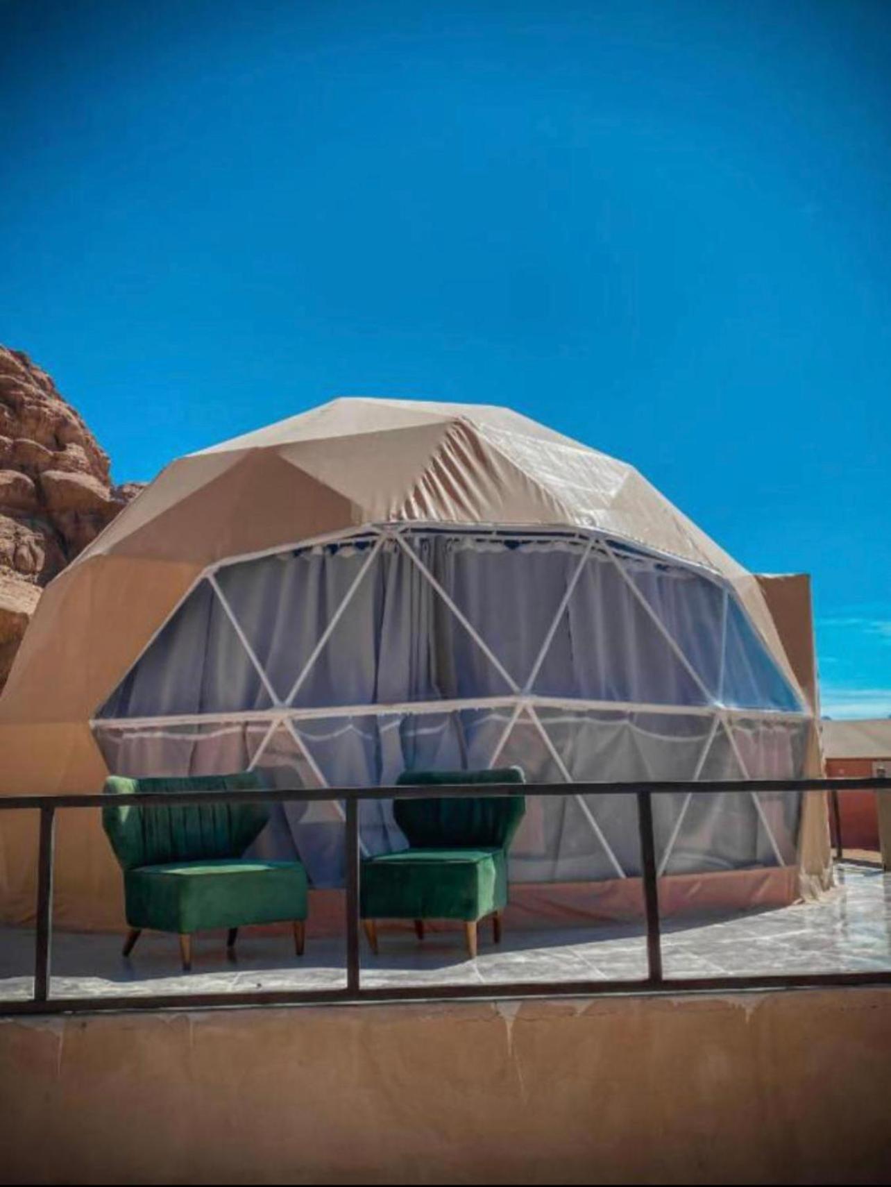 شقة Sun Luxury Camp &Tour وادي رم المظهر الخارجي الصورة